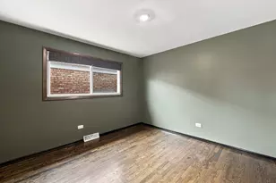 11625 S Ave L, Chicago, IL 60617 - Photo 11