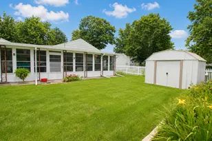 608 19th Ave, Sterling, IL 61081 - Photo 17