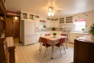 608 19th Avenue, Sterling, IL 61081 - Photo 7