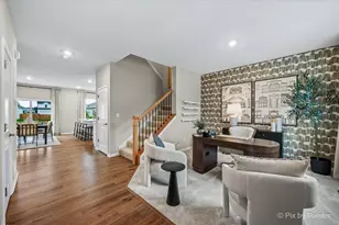 444 E Cloverlane Dr, Sycamore, IL 60178 - Photo 3