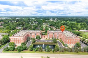 1 Itasca Pl, Itasca, IL 60143 - Photo 1