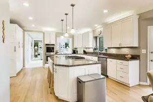 5847 Goldeneye Dr, Long Grove, IL 60047 - Photo 11