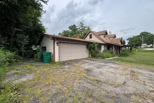 520 E Prairie Ave, Lombard, IL 60148 - Photo 3