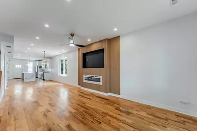 6547 S Evans Avenue, Chicago, IL 60637 - Photo 9