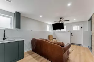 6547 S Evans Ave, Chicago, IL 60637 - Photo 27