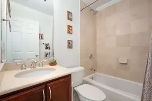 929 N Damen Ave, Chicago, IL 60622 - Photo 23