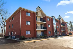 18245 66th Ct, Tinley Park, IL 60477 - Photo 1