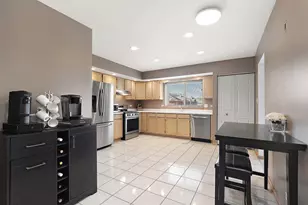 18245 66th Ct, Tinley Park, IL 60477 - Photo 11