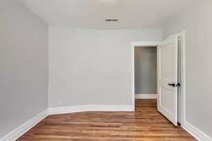 4057 N Whipple St, Chicago, IL 60618 - Photo 13