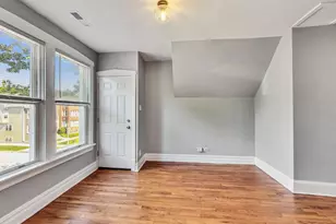 4057 N Whipple St, Chicago, IL 60618 - Photo 3
