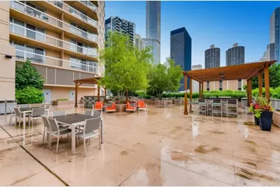 545 N Dearborn Street #2510, Chicago, IL 60654 - Photo 21