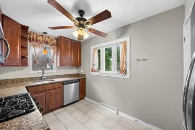 17730 Henry Street, Lansing, IL 60438 - Photo 9