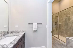 625 N Loomis St, Naperville, IL 60563 - Photo 25