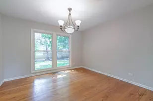 158 N Royal Oak Dr, Vernon Hills, IL 60061 - Photo 17