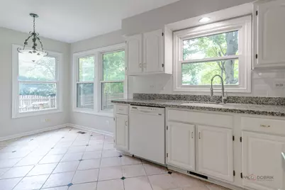 158 N Royal Oak Drive, Vernon Hills, IL 60061 - Photo 23