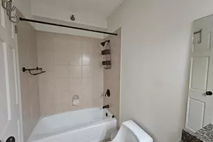 512 N McClurg Ct, Chicago, IL 60611 - Photo 9