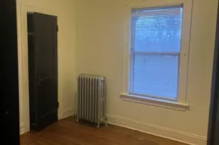 237 W 114th St, Chicago, IL 60628 - Photo 13