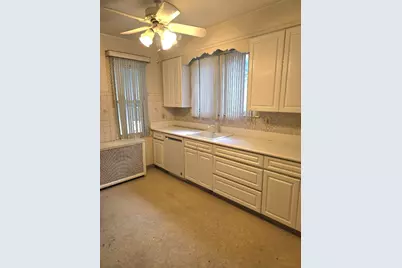 2953 N Parkside Avenue, Chicago, IL 60634 - Photo 11