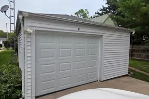 718 Haish Blvd, Dekalb, IL 60115 - Photo 25