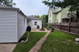 718 Haish Blvd, Dekalb, IL 60115 - Photo 23