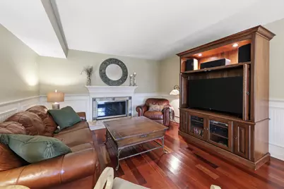 305 S Knollwood Drive, Schaumburg, IL 60193 - Photo 13