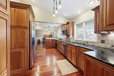 305 S Knollwood Drive, Schaumburg, IL 60193 - Photo 7