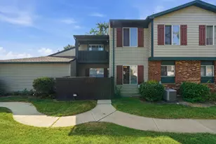 46D Fernwood Dr, Bolingbrook, IL 60440 - Photo 1
