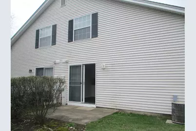 203 Teak Lane, Streamwood, IL 60107 - Photo 3