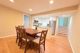 922 N Milwaukee Ave, Libertyville, IL 60048 - Photo 9
