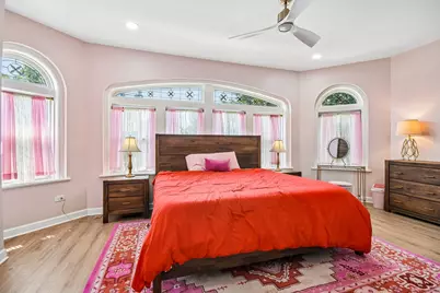 2447 Oak Park Avenue, Berwyn, IL 60402 - Photo 7