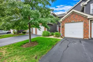 2259 Lake Ridge Dr, Glendale Heights, IL 60139 - Photo 25
