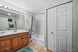 2259 Lake Ridge Dr, Glendale Heights, IL 60139 - Photo 17
