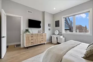2446 W Augusta Blvd, Chicago, IL 60622 - Photo 15