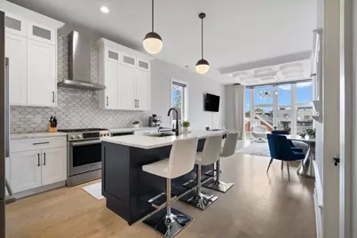 2446 W Augusta Boulevard #3, Chicago, IL 60622 - Photo 5