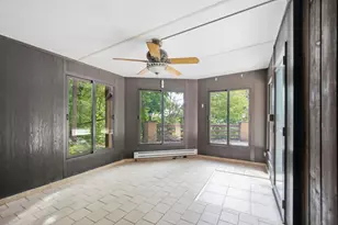 172 Hilltop Ct, Sleepy Hollow, IL 60118 - Photo 11
