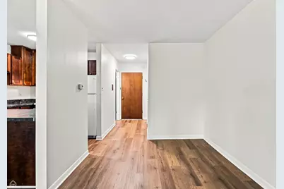 543 Burlington Avenue #202, Downers Grove, IL 60515 - Photo 9
