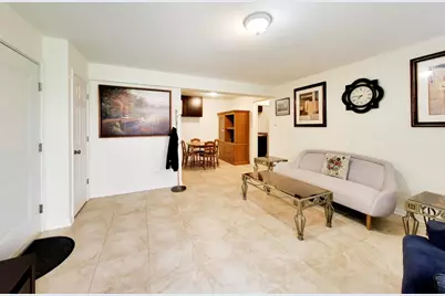 5101 N East River Road #1K, Chicago, IL 60656 - Photo 5