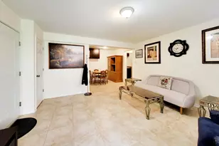 5101 N East River Rd, Chicago, IL 60656 - Photo 5