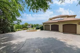23 Squire Rd, Hawthorn Woods, IL 60047 - Photo 27