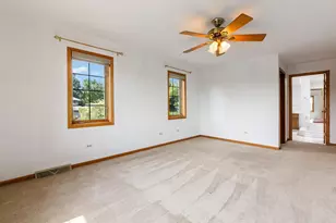 23 Squire Rd, Hawthorn Woods, IL 60047 - Photo 19