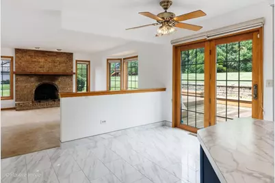 23 Squire Road, Hawthorn Woods, IL 60047 - Photo 7