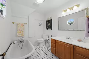 315 Forest Ave, Woodstock, IL 60098 - Photo 17