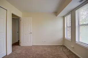 2210 Country Club Dr, Woodridge, IL 60517 - Photo 13