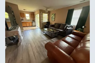 37 Gant Circle #E, Streamwood, IL 60107 - Photo 3