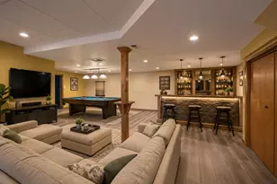 8351 W 99th St, Palos Hills, IL 60465 - Photo 23