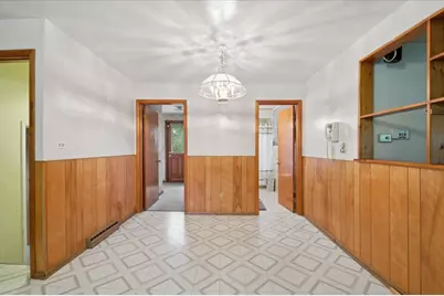 8351 W 99th Street, Palos Hills, IL 60465 - Photo 5
