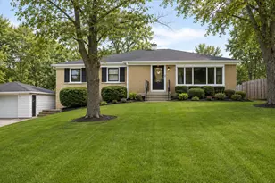 8351 W 99th St, Palos Hills, IL 60465 - Photo 21