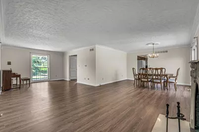 217 W Frank Street, Geneseo, IL 61254 - Photo 9