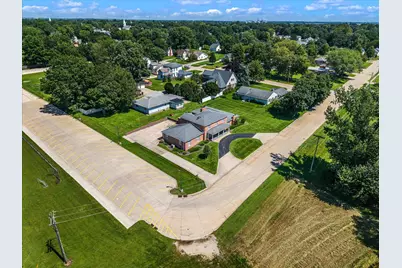 217 W Frank Street, Geneseo, IL 61254 - Photo 47