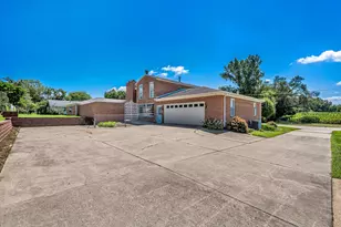 217 W Frank St, Geneseo, IL 61254 - Photo 3